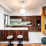 Apartmán 3br 2,5bath Luxurious Big Family Penthouse & Views