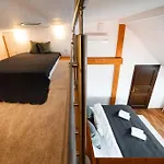 Apartmán 3br 2,5bath Luxurious Big Family Penthouse & Views *