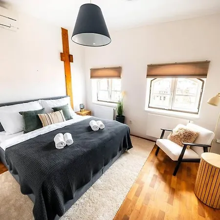 Apartament 3br 2,5bath Luxurious Big Family Penthouse & Views *