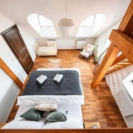 Apartmán 3br 2,5bath Luxurious Big Family Penthouse & Views *